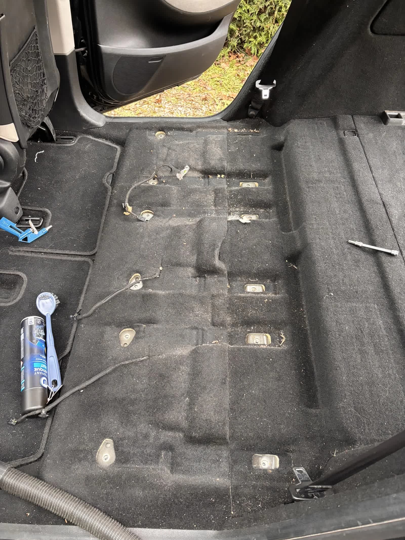 Moquette arrière — avant